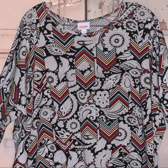 LuLaRoe arrow shirt TUNIC size XL EUC - Picture 9 of 10